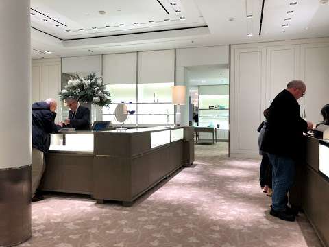 Jobs in Tiffany & Co. - reviews